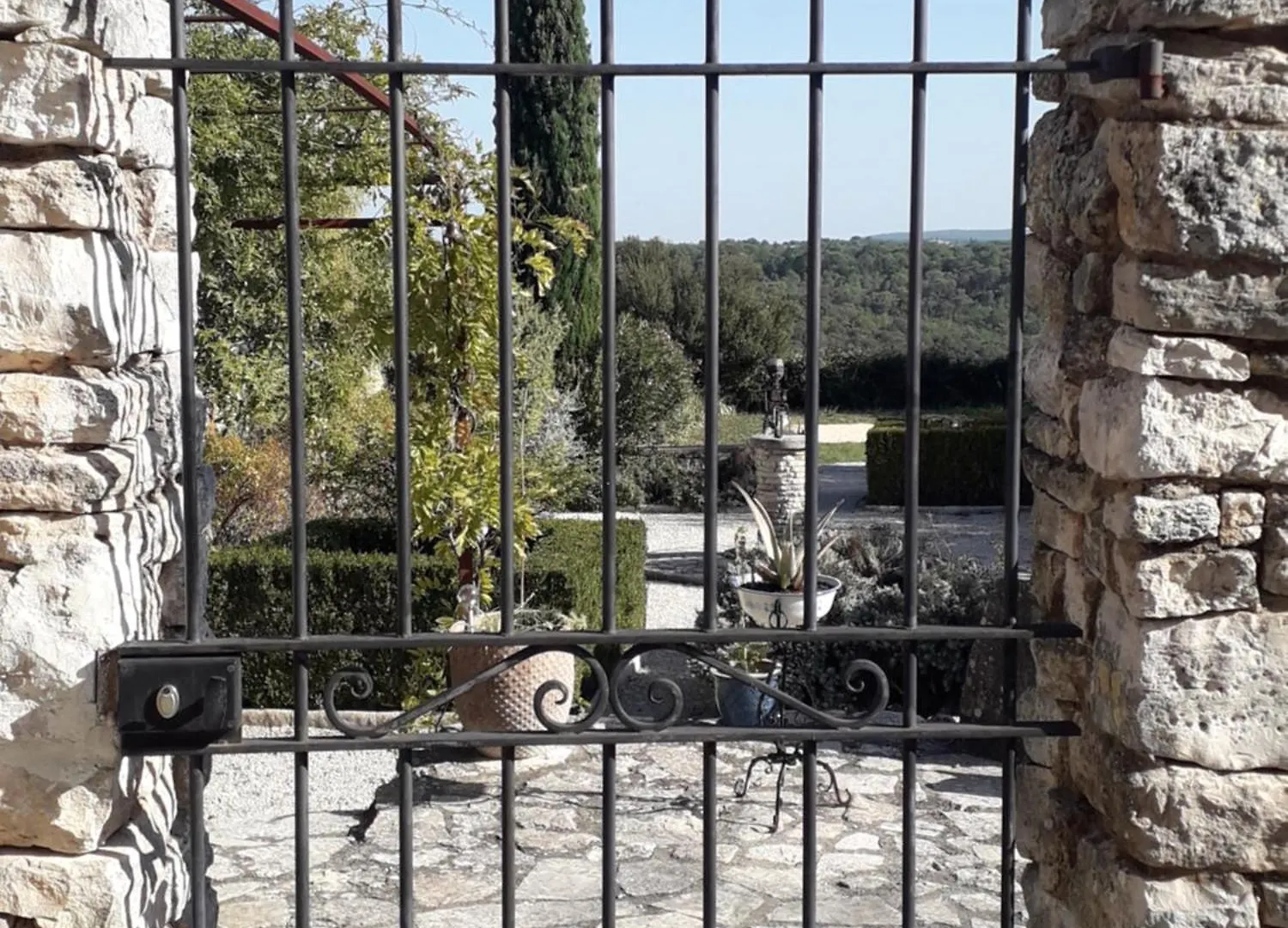 Une Nuit au Village Orgnac-lʼAven Maison d'hôtes